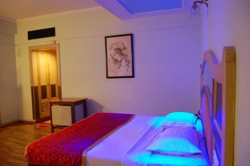 Hotel Park Plaza Maduráj Kültér fotó
